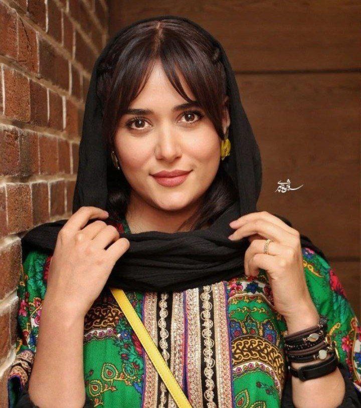 پریناز ایزدیار