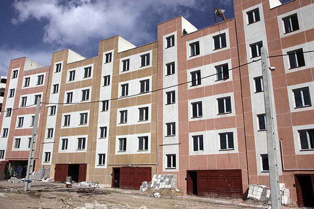 زمین رایگان برای کارگران دهک 1 تا 3 | مجلس برای دهک‌های کم‌درآمد سنگ تمام گذاشت