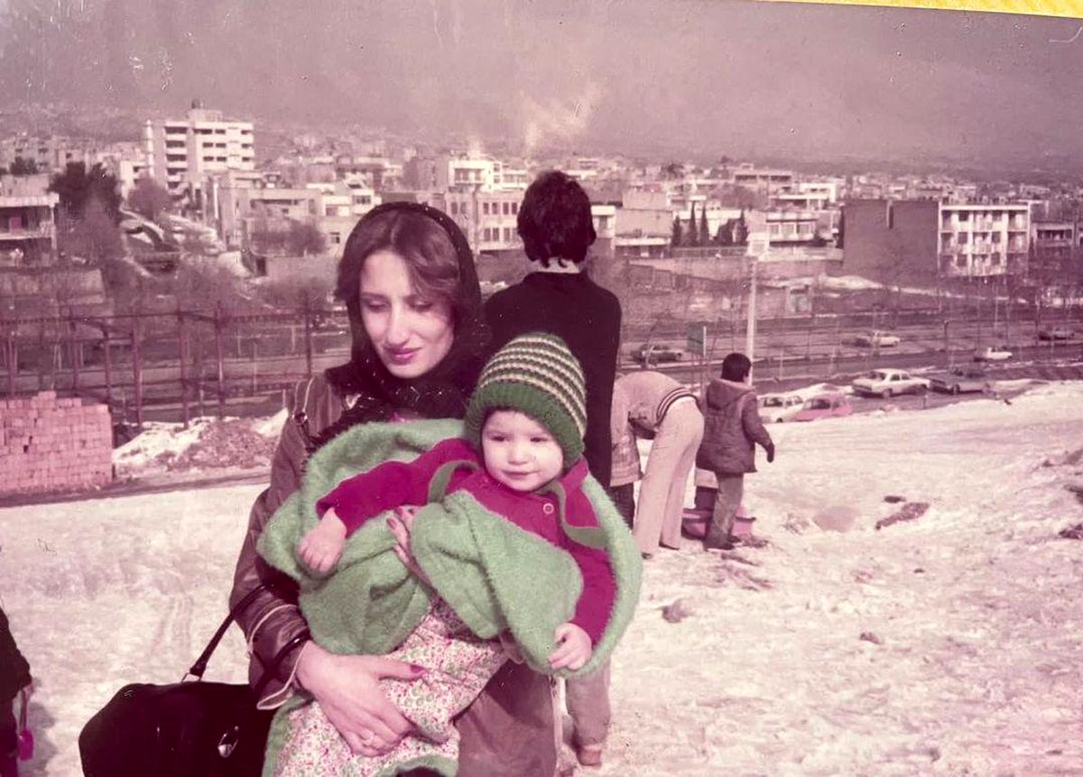 شباهت جالب نگار جواهریان به مادرش + عکس
