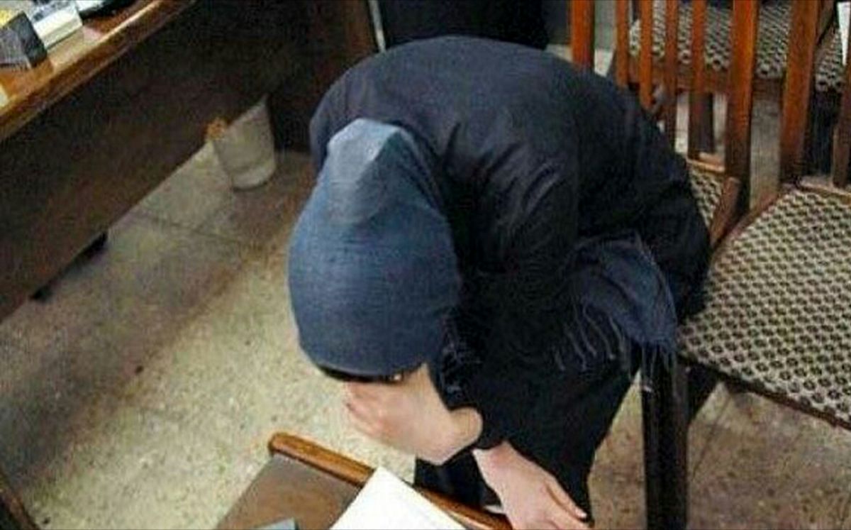یک زن تهرانی دزد عروسک های شهر بود