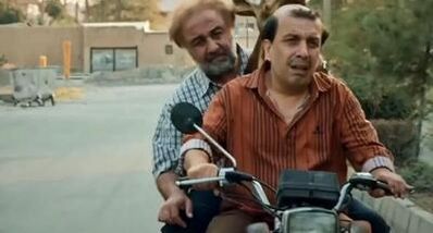 مدل موی عجیب عباس جمشیدی‌فر در اجل معلق! | غلام غیرتی شد + ویدیو